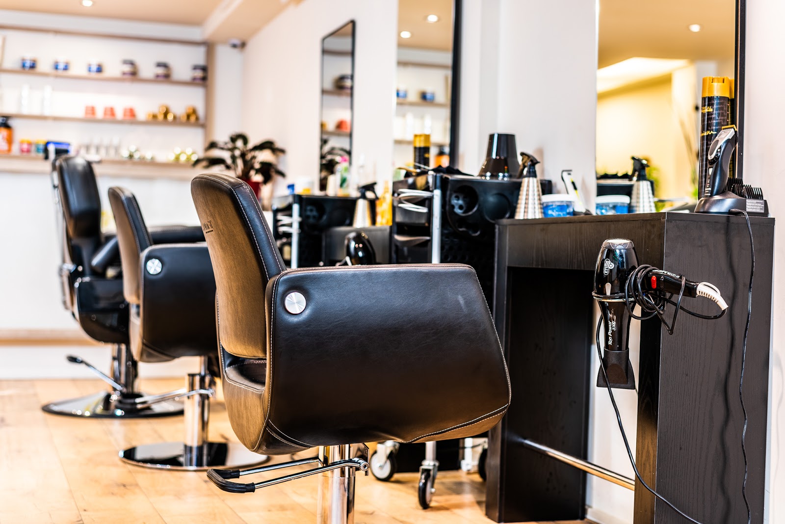 Salon